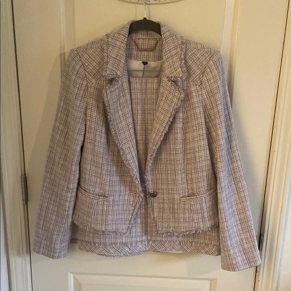 White House Black Market Size 12 Full Suit